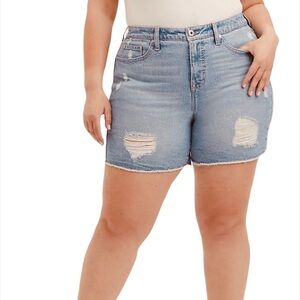 Torrid Jean Shorts high rise distressed size 20 NWT